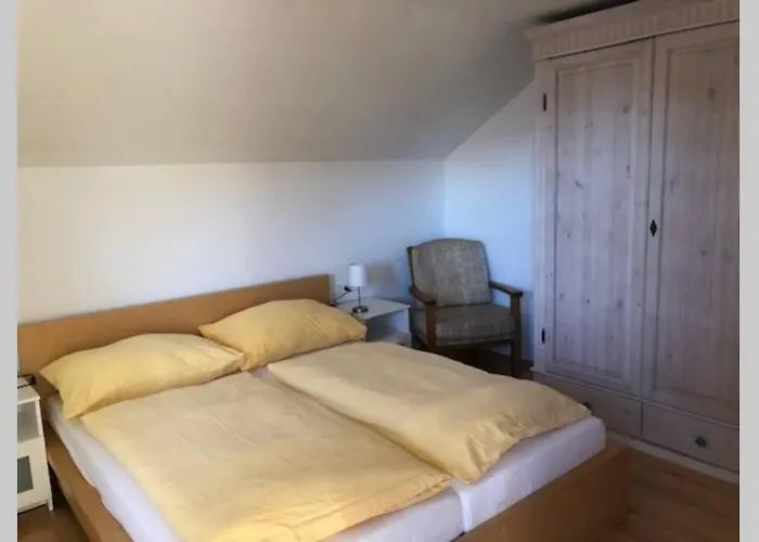 Haus Altenburg *